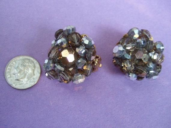 ROBERT Crystal Beaded Button Earrings c 1960 - image 3