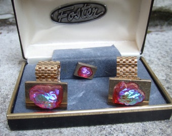 Mens Vintage Molded Glass Cuff Links & Tie Tack c 1970