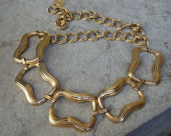 1980s Stylish Gold Metal Chunky Link Belt