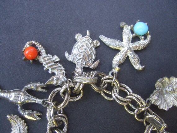 Sea Life Theme Dangling Charm Bracelet c 1970 - image 4