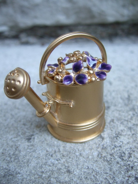 Charming Gilt Metal Watering Can Brooch