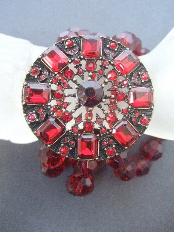 Scarlett Crystal Encrusted Lucite Beaded Bracelet