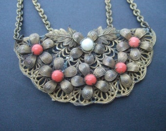 Romantic Brass Jeweled Filigree Pendant Choker Necklace