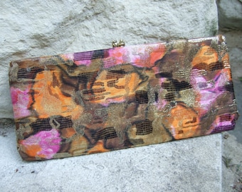 Elegant Cloth Print Lame Clutch Bag c 1960