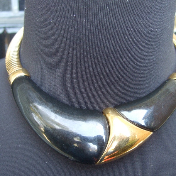 NAPIER Modernist Style Black & Gilt Choker Necklace c 1980