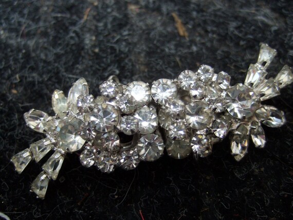 Brilliant Diamante Crystal Duette Style Brooch  c… - image 2