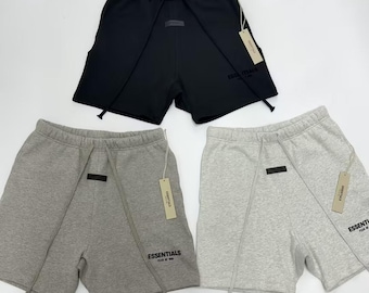 NWT Essentials Oversized SweatShorts, Relaxed Fit Fleece Shorts Black/Dark Oatmeal/Light Oatmeal (SS22)