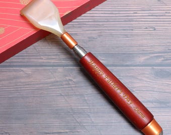 Custom Engraved Wooden Back Scratcher: Portable Fold-Out Handle with personalised messages,Personalized Father's Day Birthday Gift for Men
