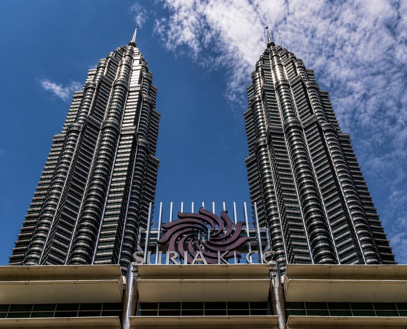 Klcc Sign Suria KLCC Towers Print | Kuala Lumpur Twin Towers Architecture ...