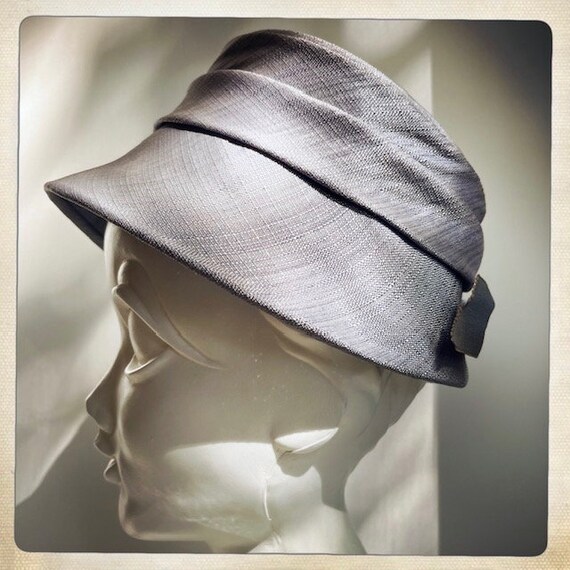 CHIC! Vintage 50s 60s Periwinkle Bucket Hat - Cla… - image 7