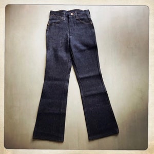 Size 27W x 32L – COOL! Vintage 70s NOS Deadstock WRANGLER Regular Fit Boot Cut Denim Jeans image 2