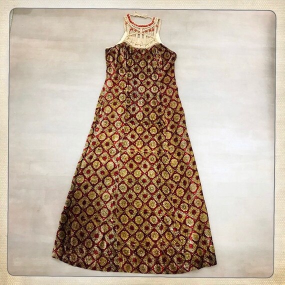 INSANE! - Dramatic Macrame / Maroon Velvet Hand-B… - image 7