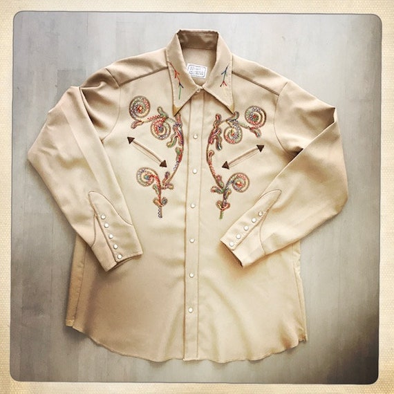 WOOHOO! Men's Beige Vintage 70s HbarC California R