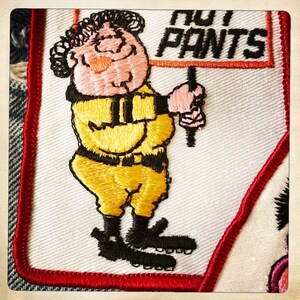 Down With Hot Pants - Aufnäher mit rechteckigem Aufnäher Vintage 60er 70er Denim Hippy Hippie Boho Snowmobile Schneehase Bild 3