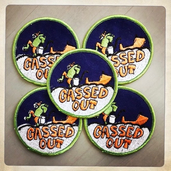 GASSED OUT! – Round Patch Authentic Vintage 70s D… - image 4