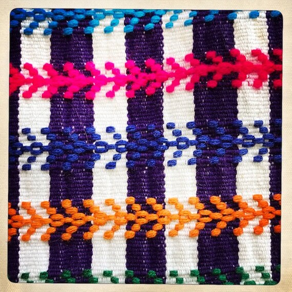 Stunning Traditional Vintage Guatemalan HUIPIL 70… - image 10