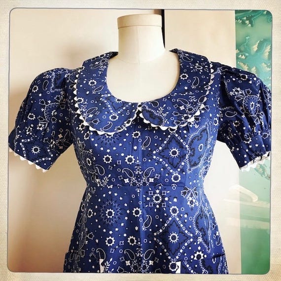princess polly baby blue dress Blue Bandana Print Flutter Sleeve Mini Dress main image 1