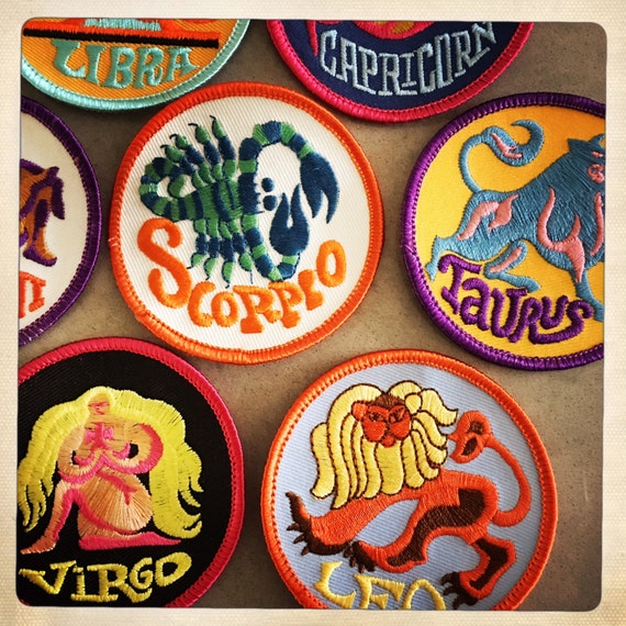 Vintage 60s 70s TRIPPY Round Embroidered ZODIAC A… - image 6