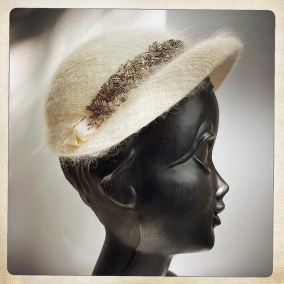 PRETTY! Vintage 50s 60s White Mohair Hat NOS NWT … - image 3