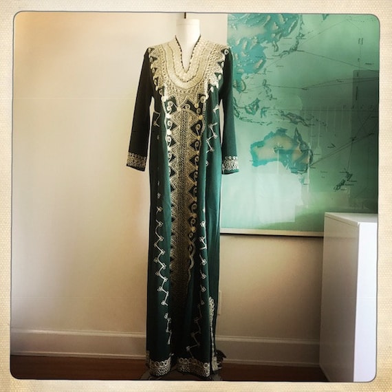 Stunning Vintage 70s GODDESS MAXI Heavily Embroid… - image 3