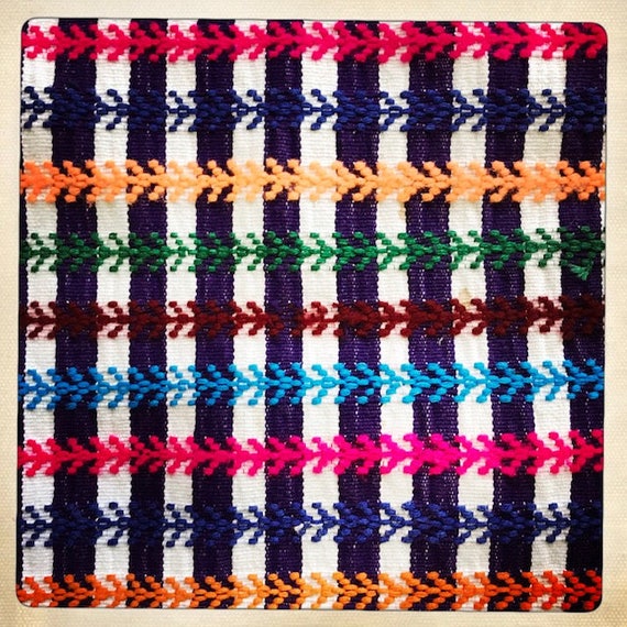 Stunning Traditional Vintage Guatemalan HUIPIL 70… - image 8