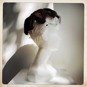 DRAMATIC! Vintage 50s 60s FUR Hat - Classic Fancy Wedding Bridal Church Formal Cocktail