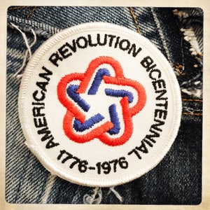 1776 - 1976 American Revolution Bicentennial – Round Patch Authentic Vintage 70s Denim Hippy Hippie Boho