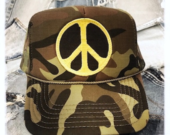 Vintage 70s Limited Edition PEACE SIGN SYMBOL Patch Stitched  display picture 2