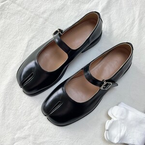 Black Mary Janes Shoes ,Split Toe Flats With Buckle,Plus Size 43 Vintage Footwear For Women