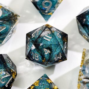 Teal Liquid Core Resin Dice Set, Sharp Edge Polyhedral DND Dice with Gold Foil, Handmade Dice for Dungeons & Dragons TTRPG Game Gift