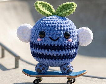 Blueberry Bee Crochet Amigurumi Pattern - Beginner Friendly, Adorable Plush Toy DIY, Instant Download pdf.