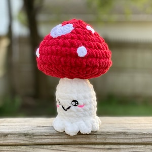 Amigurumi Mushroom Ghost Crochet Pattern - PATTERN ONLY - Kawaii, Cottagecore, Halloween