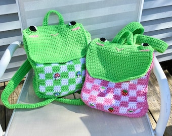 Sacs à dos de grenouille aux fraises et aux champignons - Patron au crochet - MOTIF SEULEMENT - Kawaii, Cottagecore, Sac Amigurumi