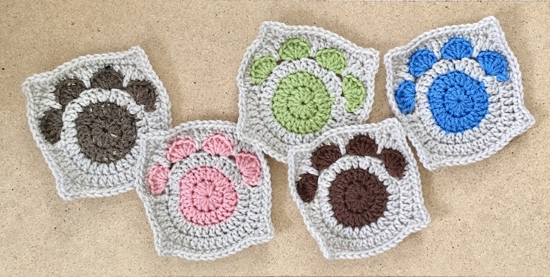 Paw Print Granny Square Crochet Pattern PATTERN ONLY image 3