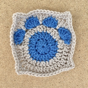 Paw Print Granny Square Crochet Pattern PATTERN ONLY image 9