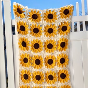 Sunflower Square Blanket Crochet Pattern PATTERN ONLY Afghan, Throw Blanket, Granny Square image 4