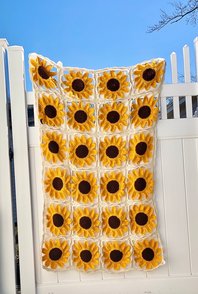 Sunflower Square Blanket Crochet Pattern PATTERN ONLY Afghan, Throw Blanket, Granny Square image 4