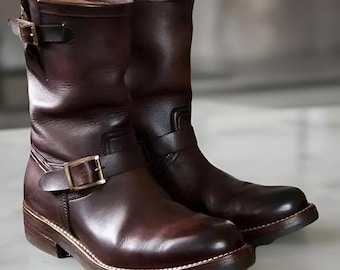 Handgefertigte, bordeauxrote Motorradstiefel aus Leder für Herren, Arbeitsstiefel für Herren, Bikerstiefel
