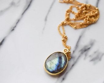 small oval labradorite necklace | bohemian jewelry | organic necklace | gift under 30 | satellite chain | gemstone necklace | ball chain