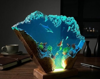 Mermaid Resin Night Light，Ocean Epoxy Resin Lamp，RGB Color Changing Night Light，Wood Base Resin Table Lamp，Handmade Ocean Diorama