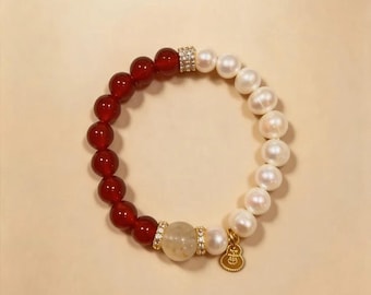 Vermilion Joy – Armband aus rotem Achat und Perlen, elastisches Naturkristallarmband, Friedensgeschenk für Sie, Design von Wu Yunhua