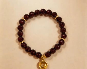 Wine Garnet - Deep Red Garnet Beaded Bracelet, Vintage Natural Crystal Stretch Bracelet, January Birthstone Gift, Larme Design