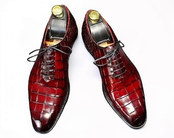 New Maroon Crocodile Textured Formal Handmade Lace Up Dress Shoes For Mens.