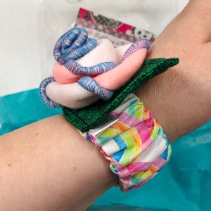 Wrist Pincushion Rose White Pink & Blue with pastel Rainbow cuff