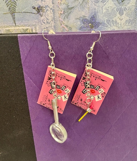 Mini book earrings- Burn Book