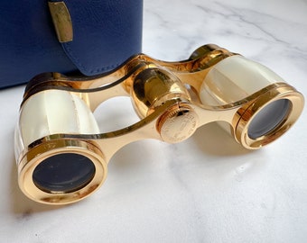 Edna Opera Glasses - Vintage Brass & Mother of Pearl Opera Glasses / Binoculars / Bohemian Maritime Nautical Object de Art Object d’Art