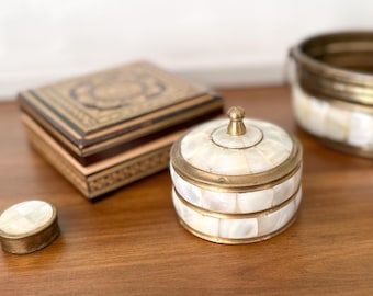 Alana Box | Round Trinket Box | Vintage Brass & Mother of Pearl Jar | Keepsake Vessel | Altar Decor | Brass and Shell Decorative Box