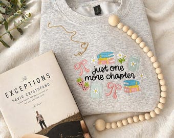 Sudadera de cuello redondo bordada / Sudadera cómoda para amantes de la lectura