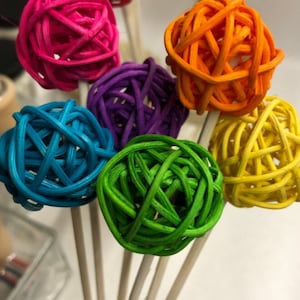 600 pieces  Wicker Rattan Balls Orbs Decorative Balls
