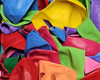 EXTRA 10 FREE! 110 Pack 10” Plain Balloons | Quality Mixed Colours | Free UK Delivery